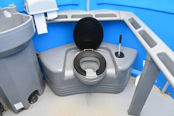 Portable bathroom rental in New London, CT